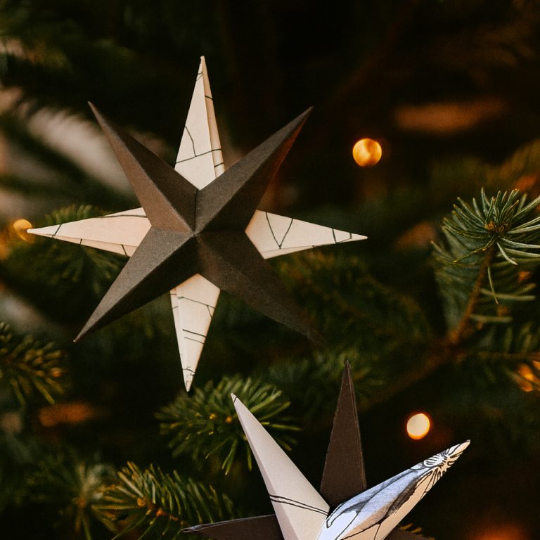 DIY de Noël : fabriquez de jolies étoiles